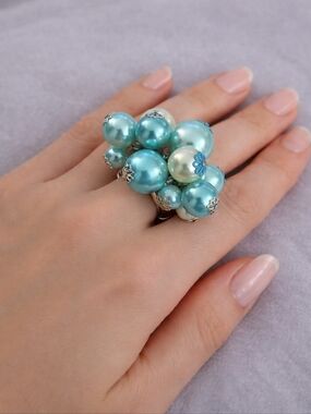 Blue Pearl Cluster Statement Ring Chunky Beaded Stretch Ring